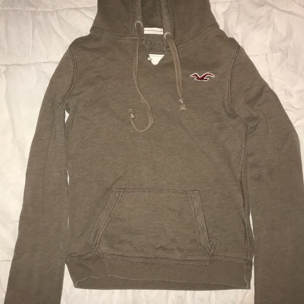 Hollister sweater